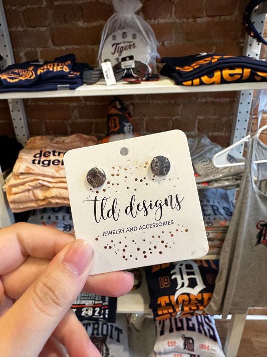 Metal Baseball Studs