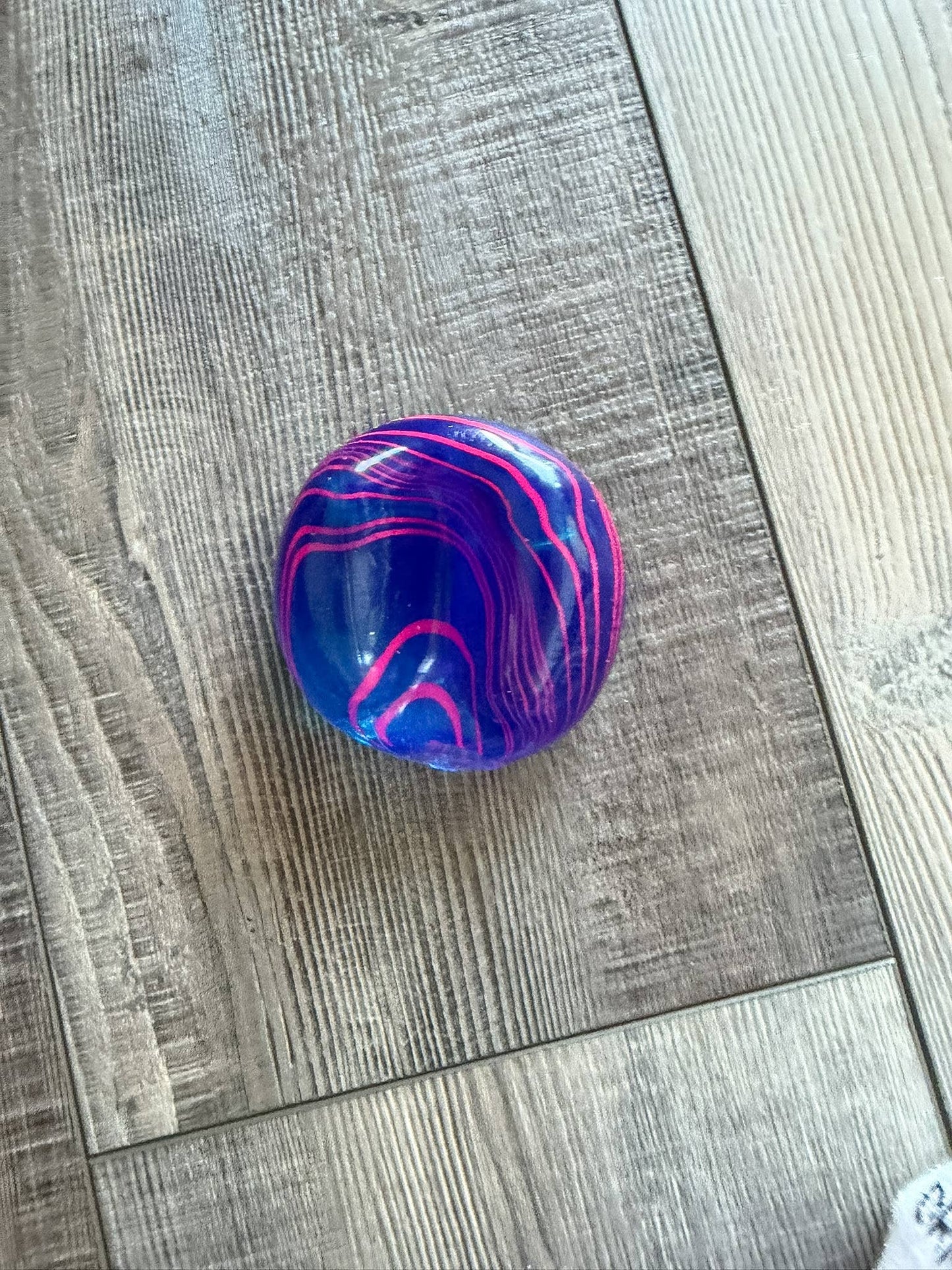 Swirl Stress Cube