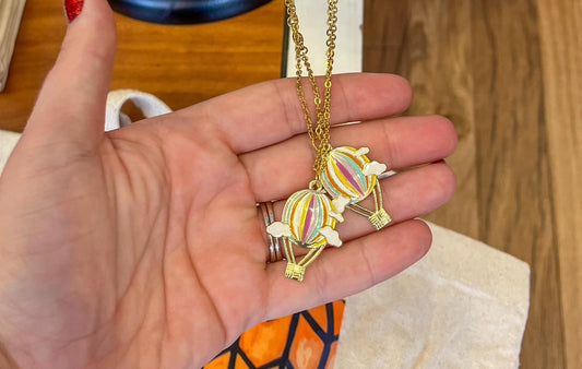 Air Balloon Necklace