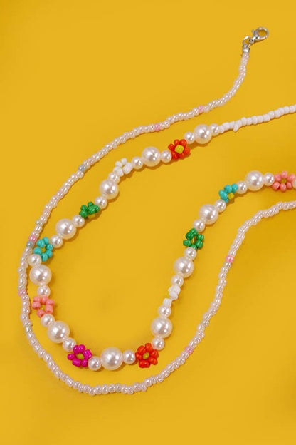 Pearl Beaded Flower Necklace