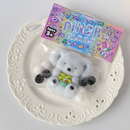 Pinch Family: Animals Taba